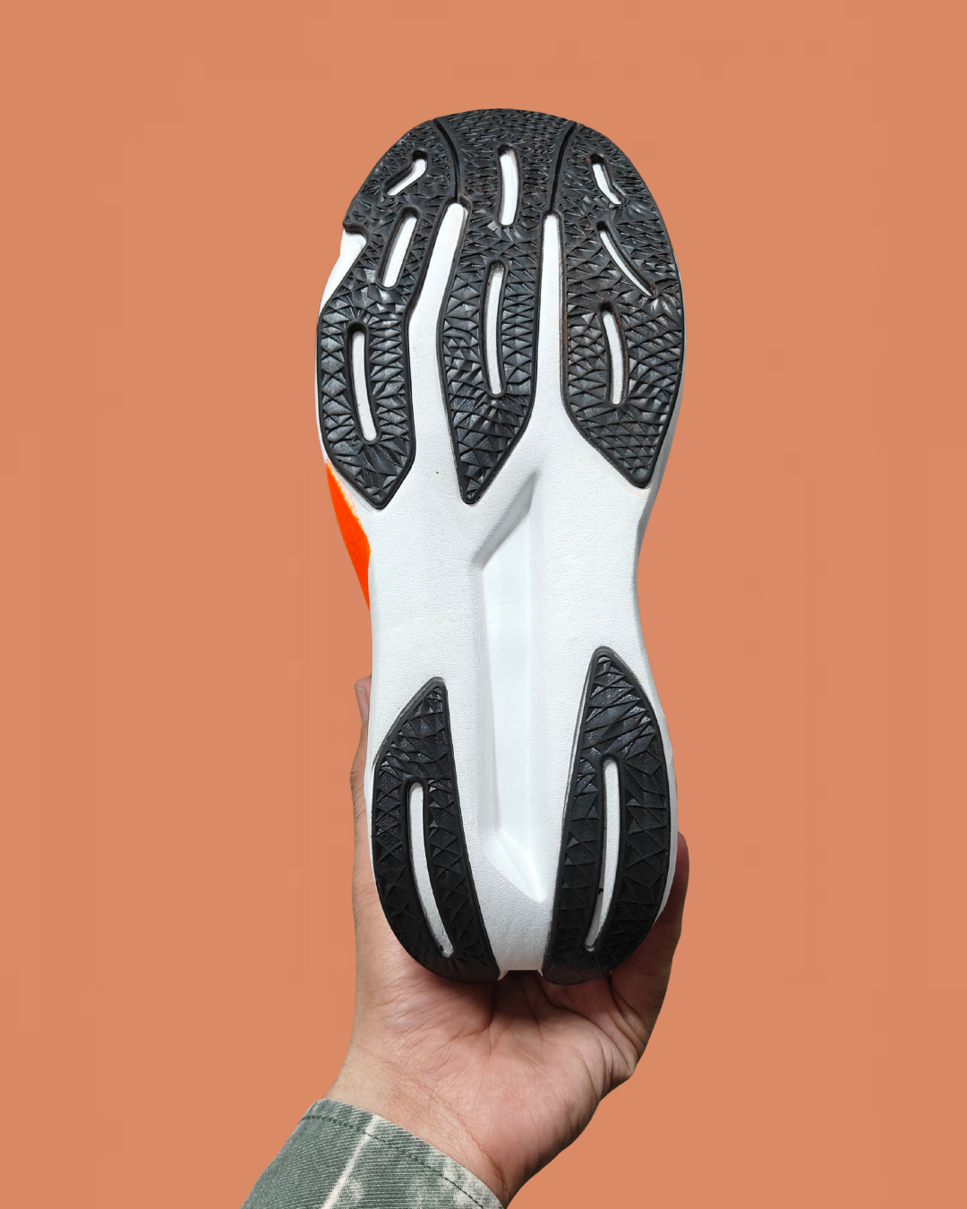 NEW BALANCE SHOES