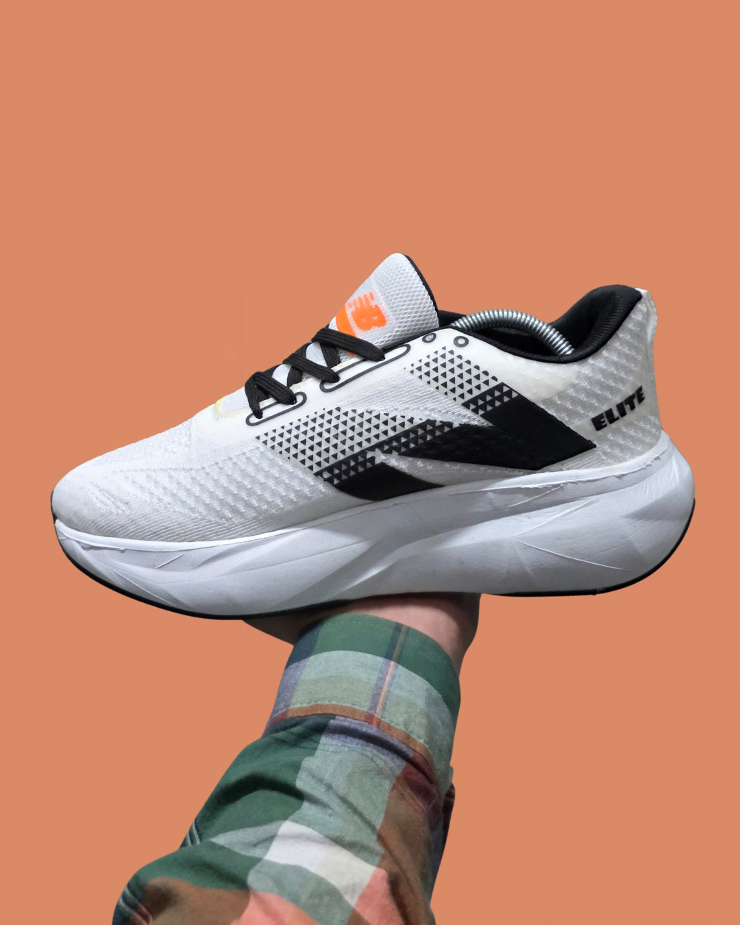 NEW BALANCE SHOES