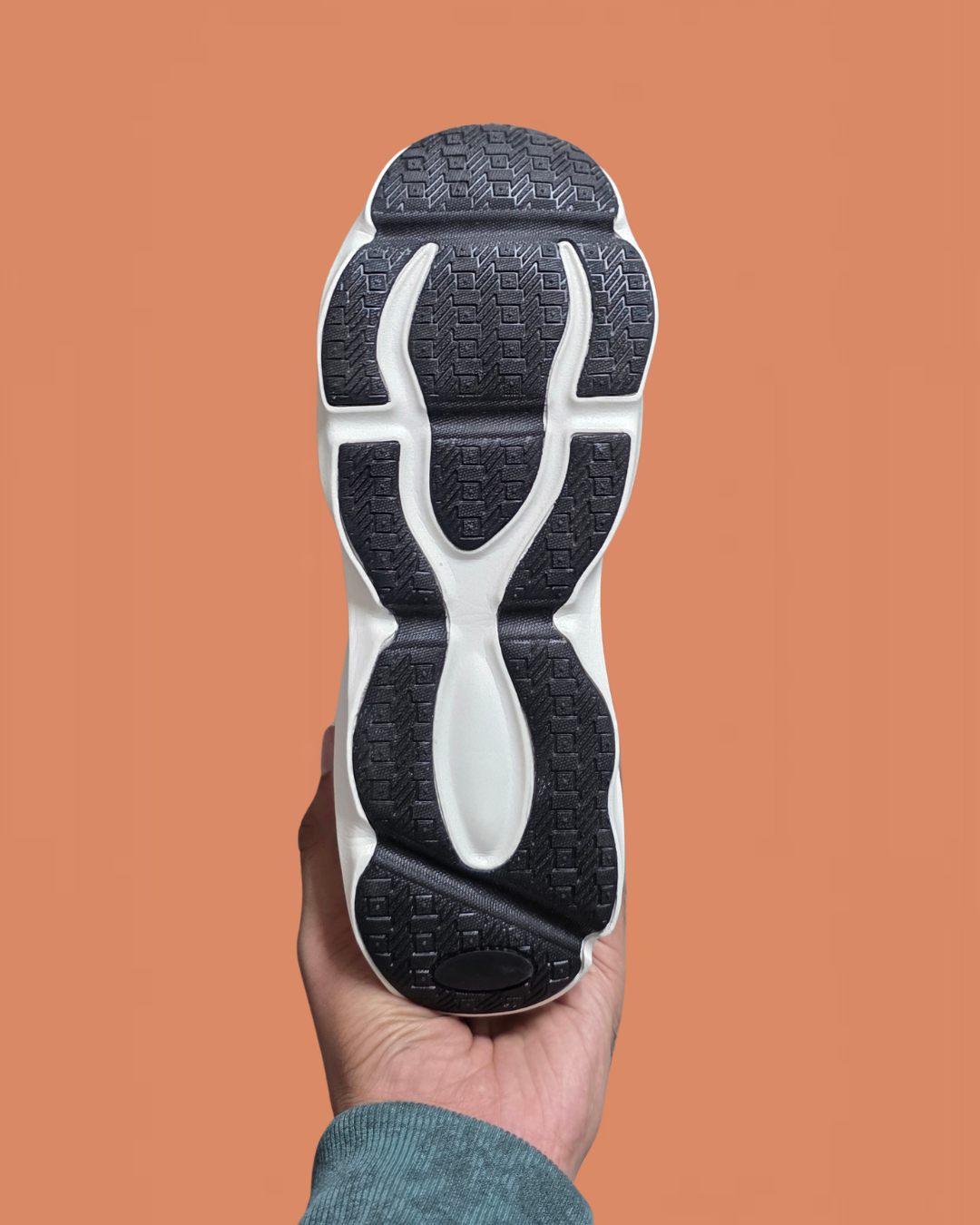 SKECHERS SHOES