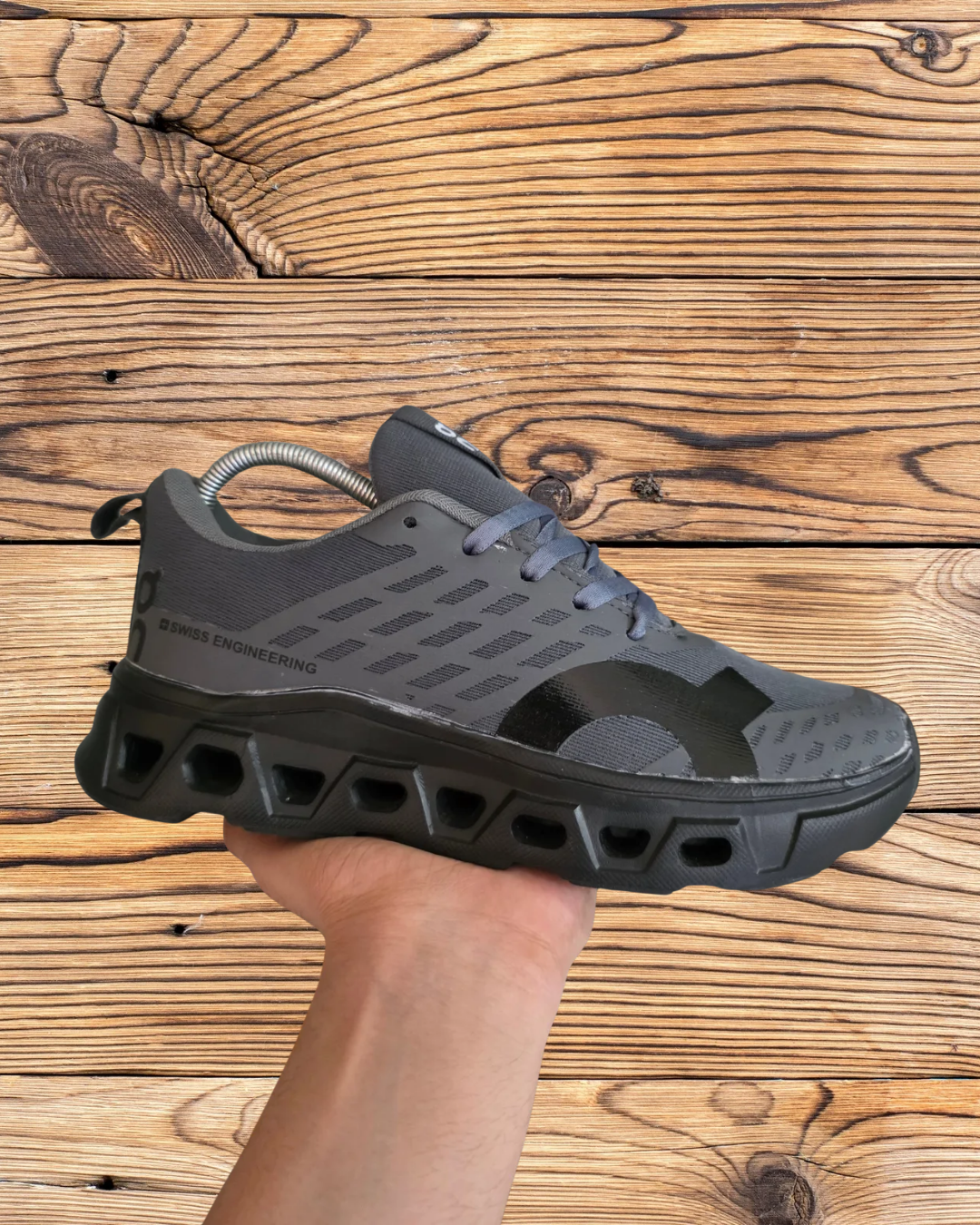 QC SHOES