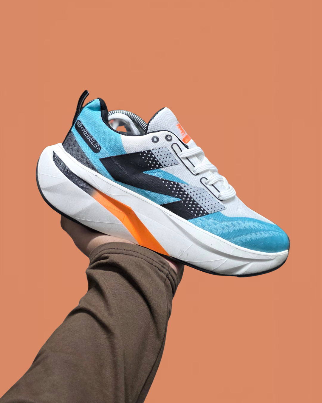 NEW BALANCE SHOES