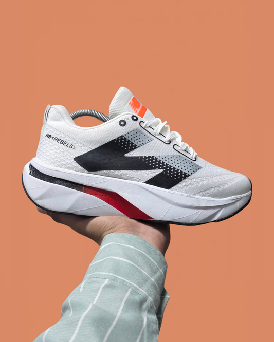 NEW BALANCE SHOES